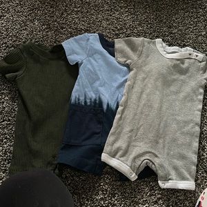 0-3 month rompers